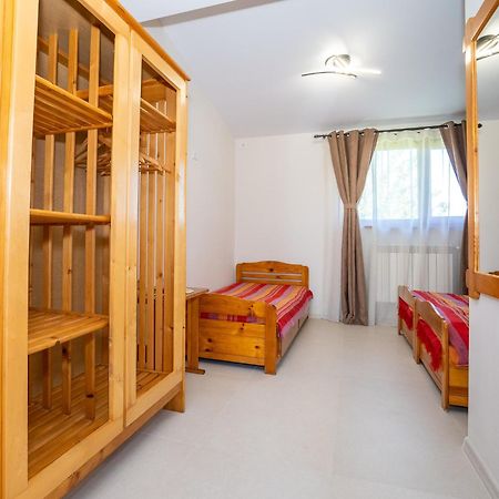 Отель Casa Nikita Вама-Веке Экстерьер фото