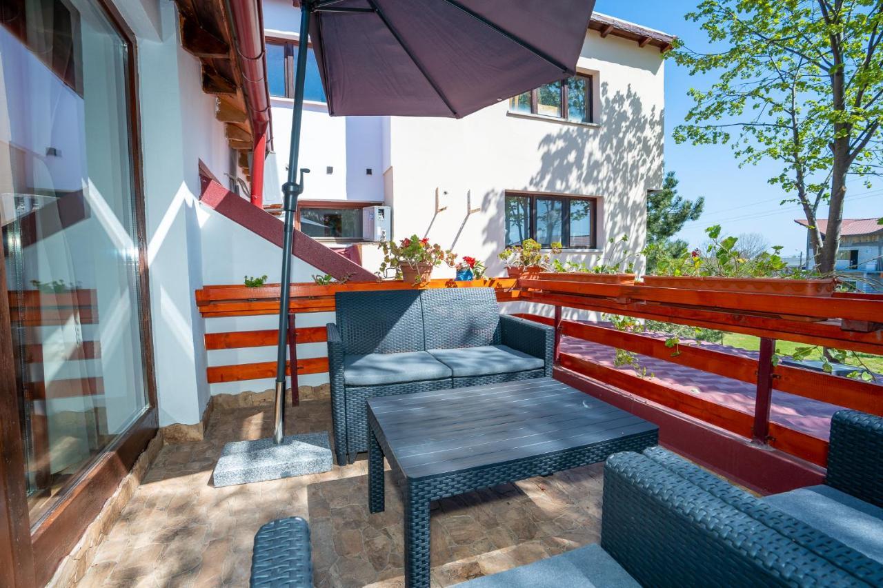 Отель Casa Nikita Вама-Веке Экстерьер фото